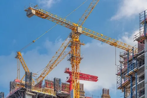 cantiere-edilizia-gru