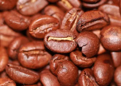 eliminare-cattivi-odori-caffè-modo-naturale