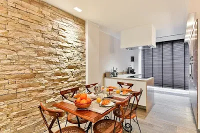 rivestimento parete-pietra-listelli-mattoni