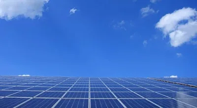 pannelli fotovoltaici adesivi
