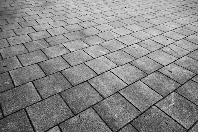 pavimentazione-esterna-materiali-porfido-trachite