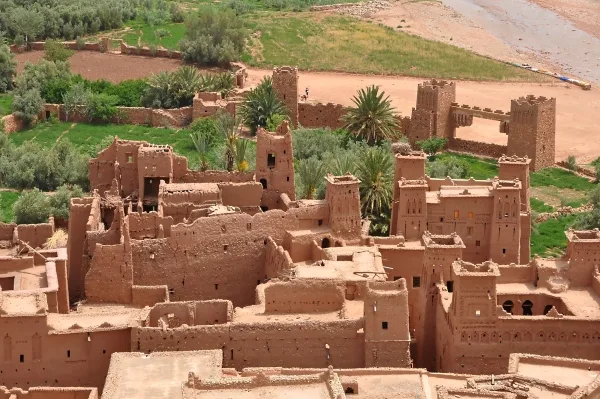 terra cruda-paglia-vilalggio-Marocco-sistema costruttivo